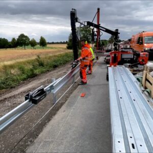 Töréskorlátok / korlátok telepítése az Optimas Vacu-Pallet Mobile segítségével
